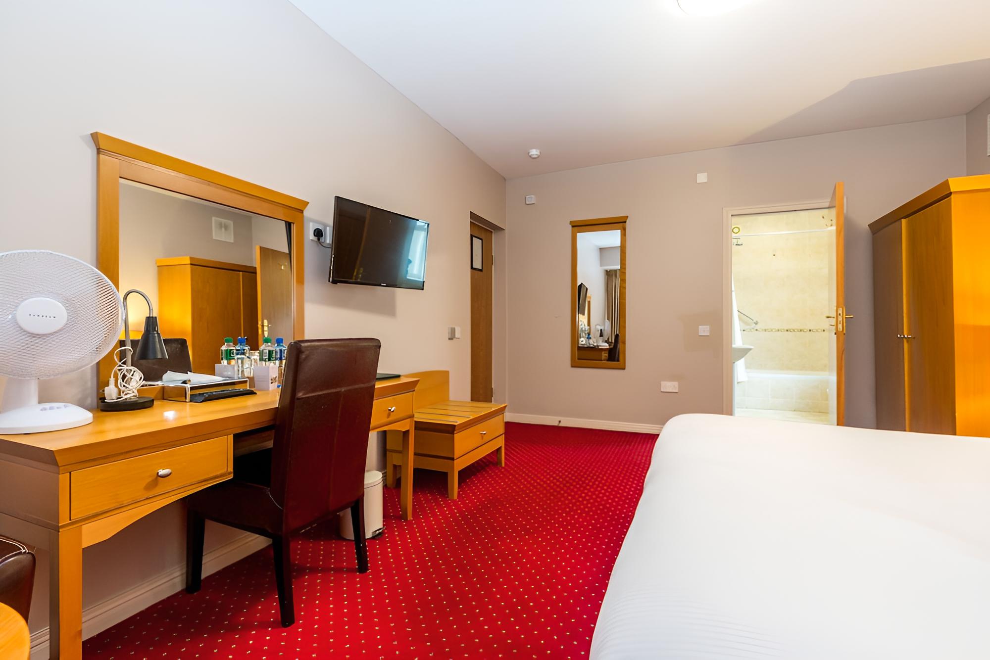 Luxury Double Room, Courtyard View photo 1