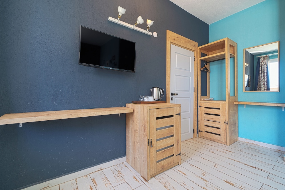 Standard Double Room, City View photo 1