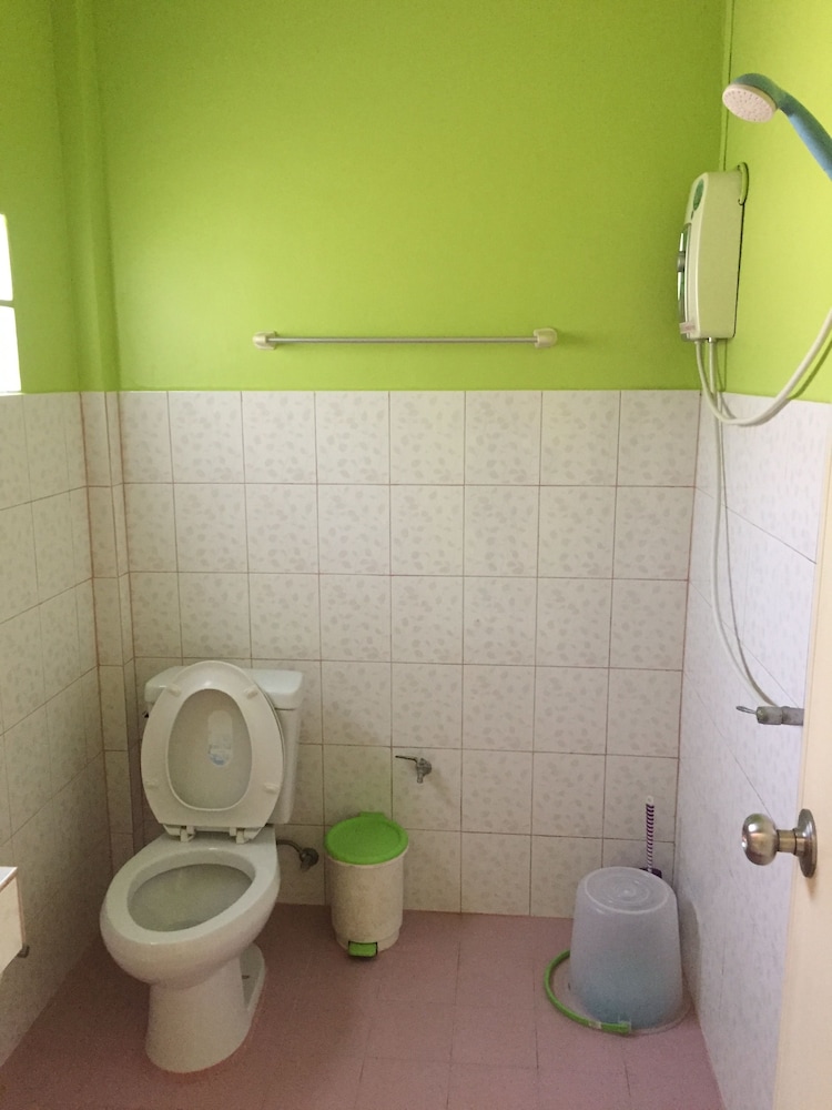 Superior Double Room (Fan) photo 3