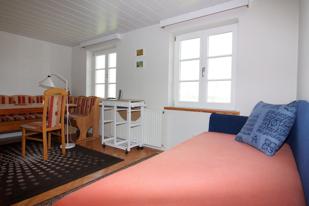 Classic Twin Room, 1 Bedroom, Terrace, Garden View