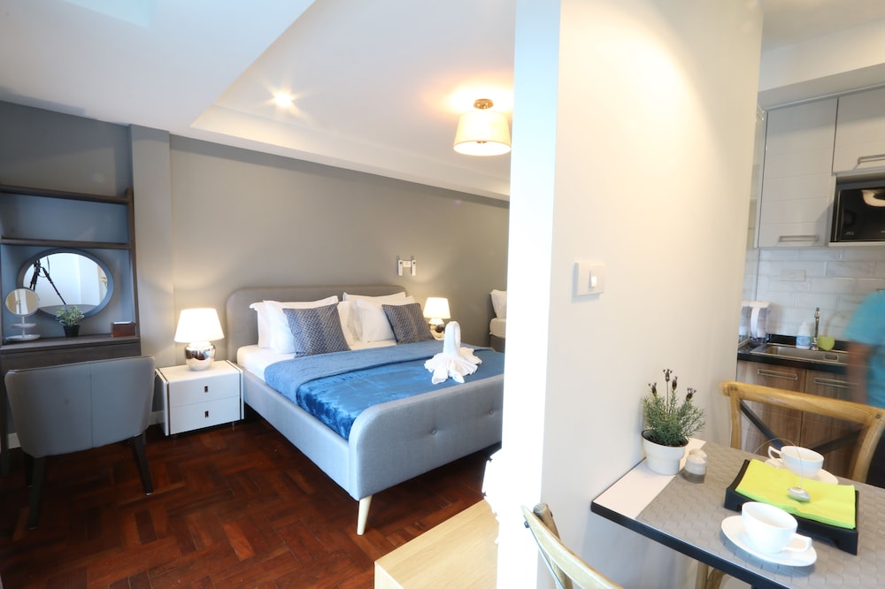 2-Bedroom Suite photo 2