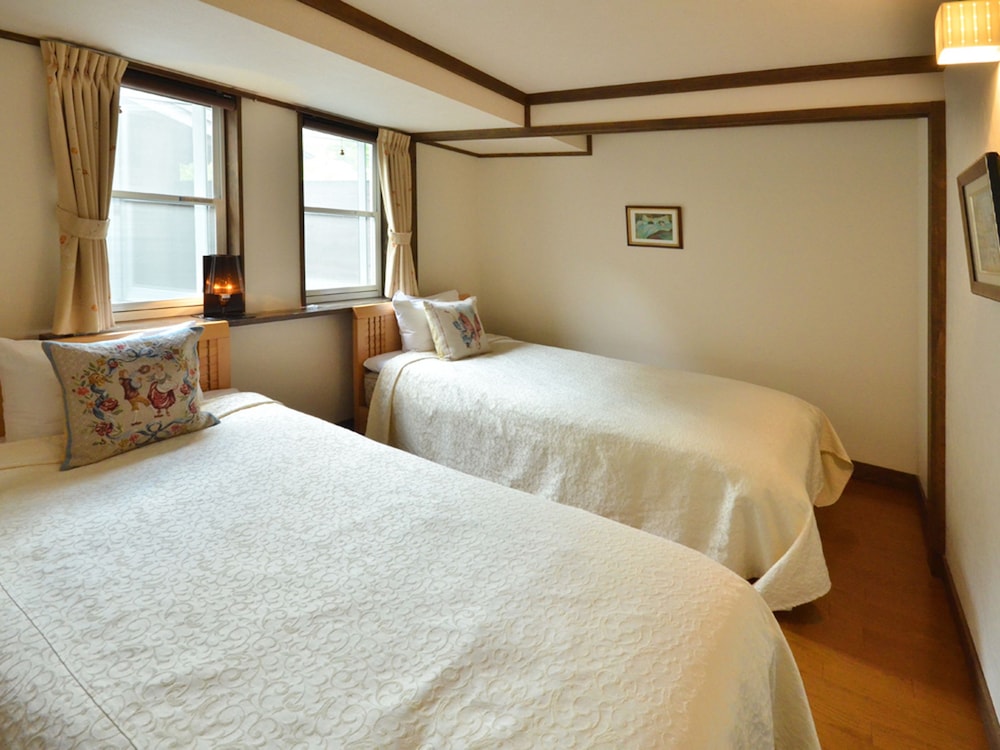Twin Room - Akane with Open Air Bath photo 2