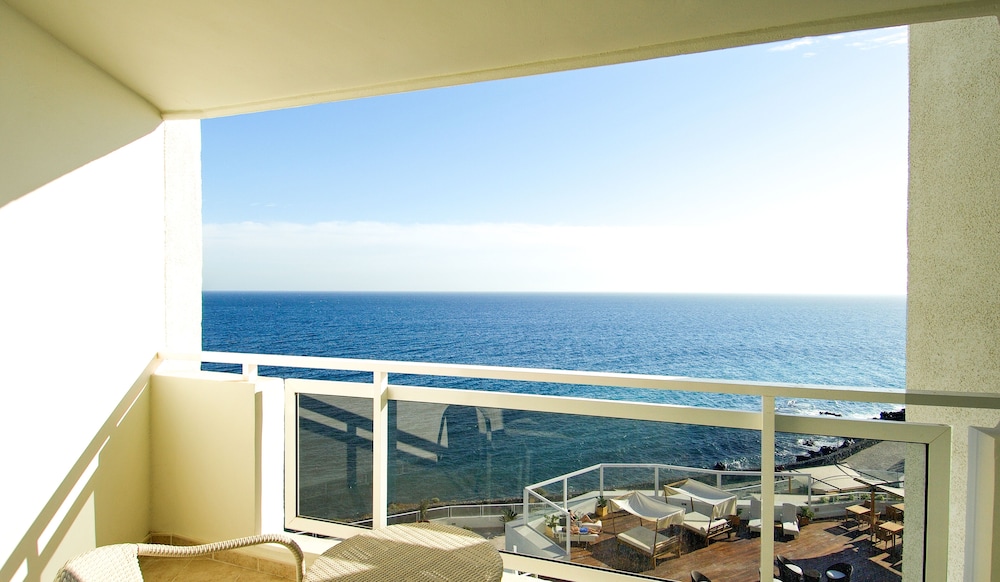 Signature Double Room, Balcony, Ocean View