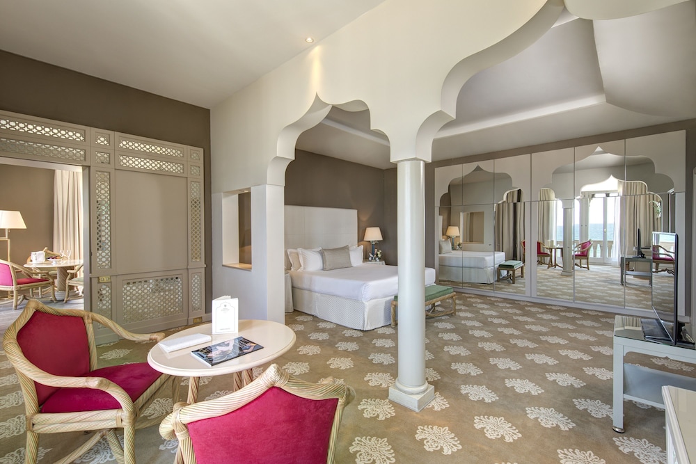 Presidential Suite
