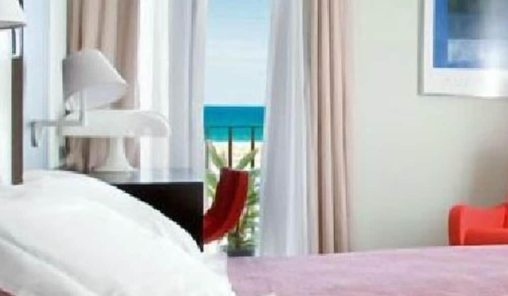 Double Room, Sea View - Photo 1