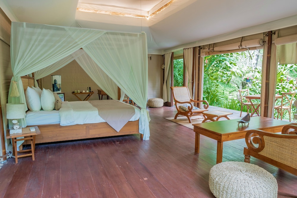 Apit Yeh Suite - Photo 21