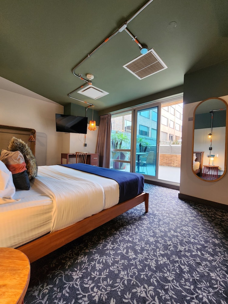 Premium Double Room photo 1