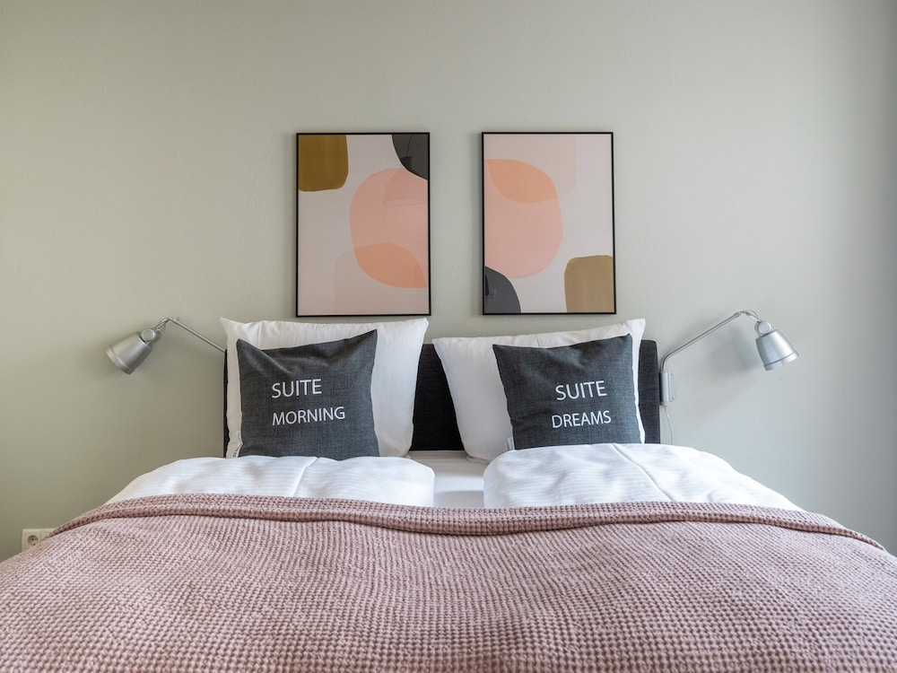 One-Bedroom Suite photo 2