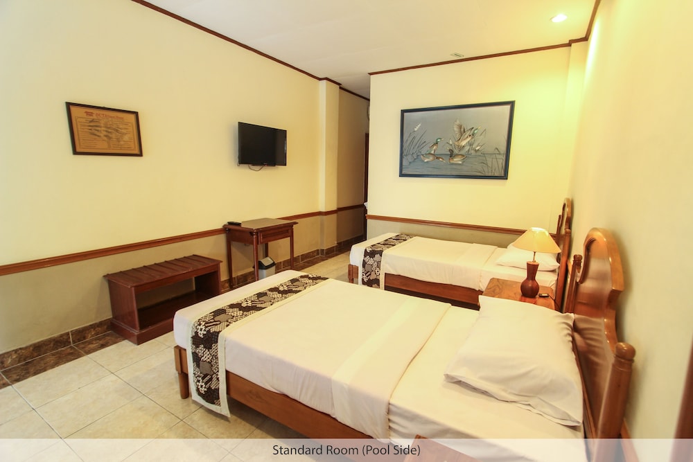 Standard Room - Photo 9