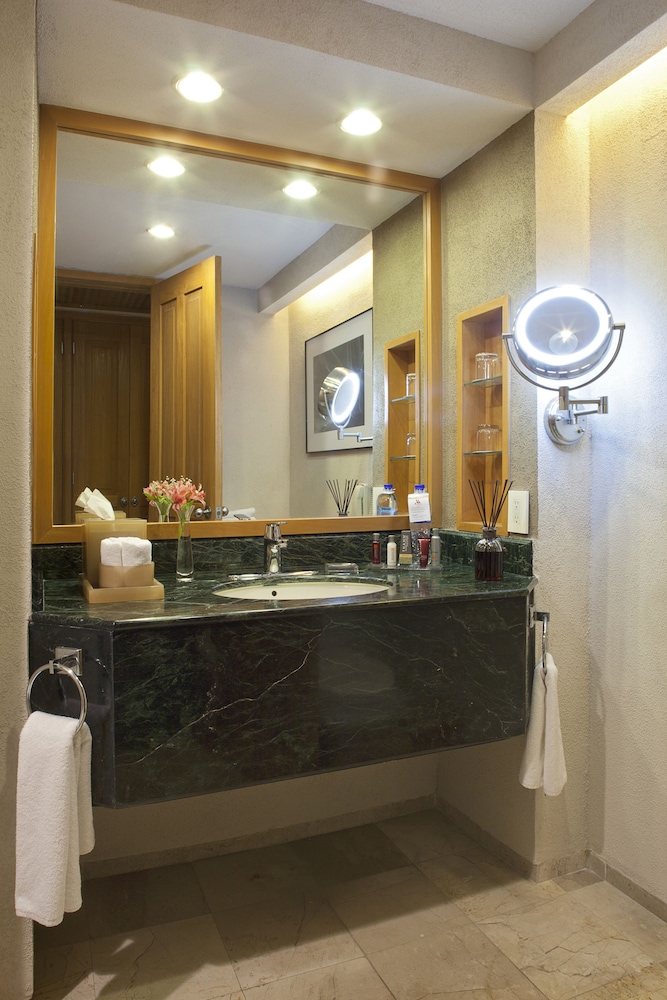 Executive Room, 2 Double Beds - Photo 4