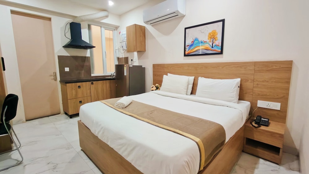 Deluxe Room - Photo 4