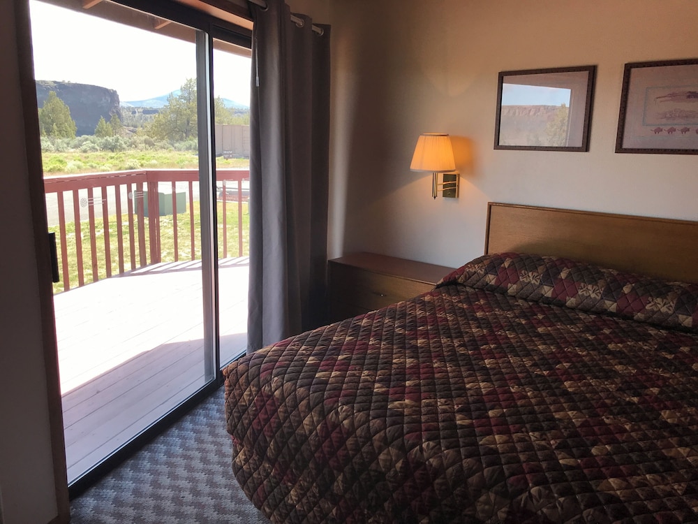 Smith Rock Resort, Photo 5