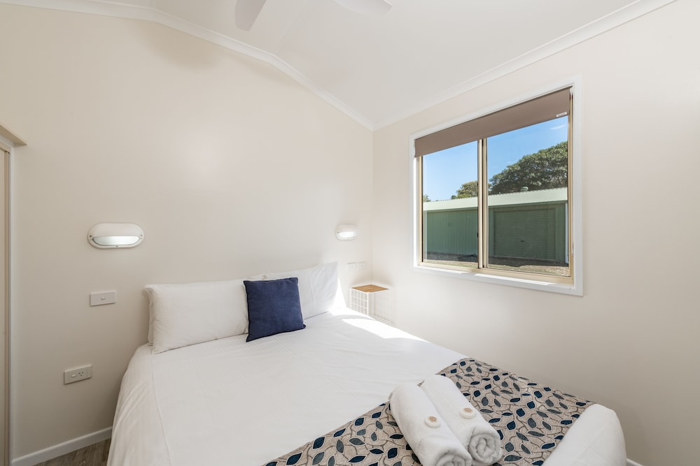 Standard 1 Bedroom Cabin photo 3