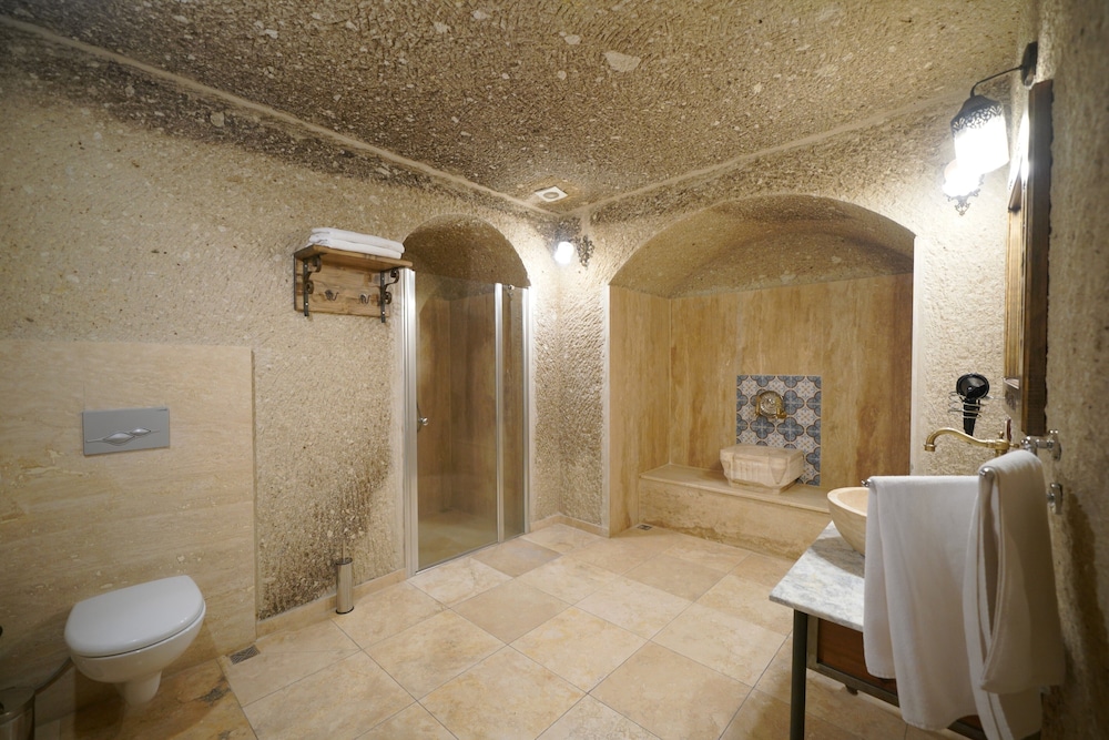 Junior Suite - Photo 9