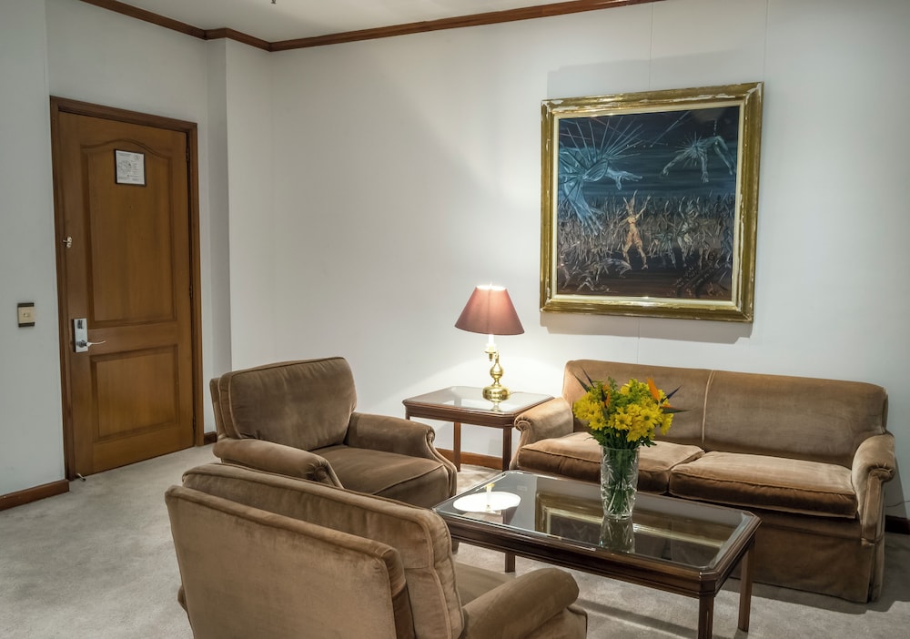 Executive Studio Suite - Photo 5