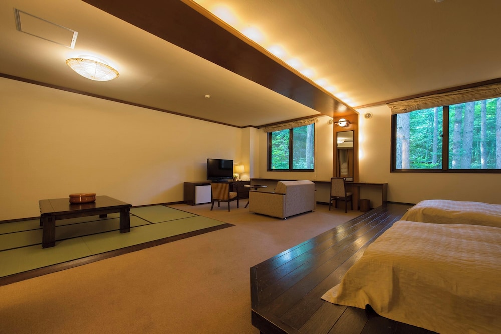 Japanese-Western-Style Room (Non-smoking)