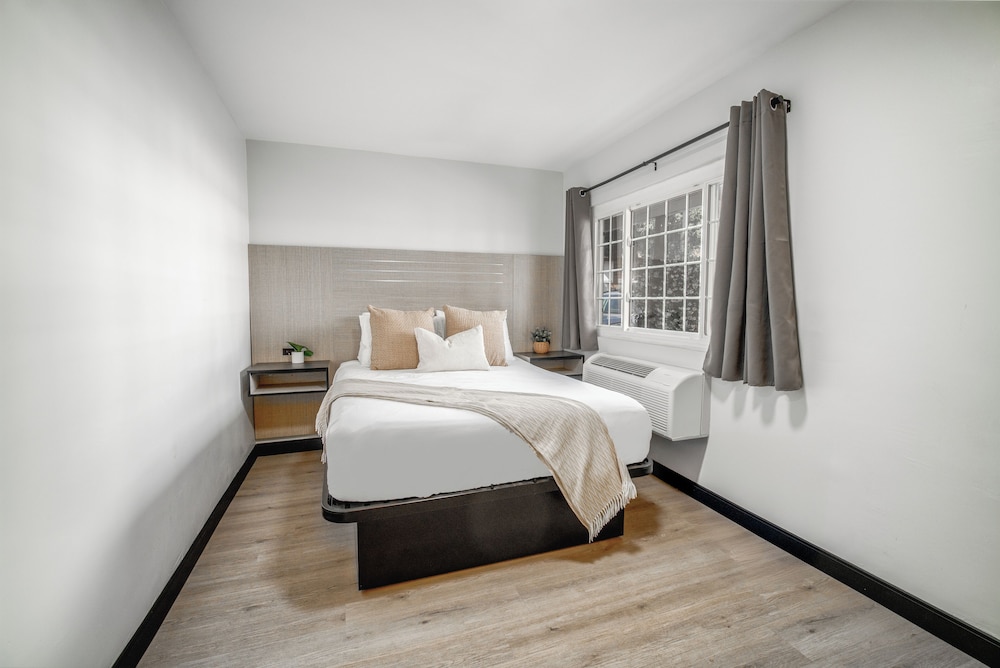 Deluxe Double Room, 2 Bedrooms, Non Smoking photo 1
