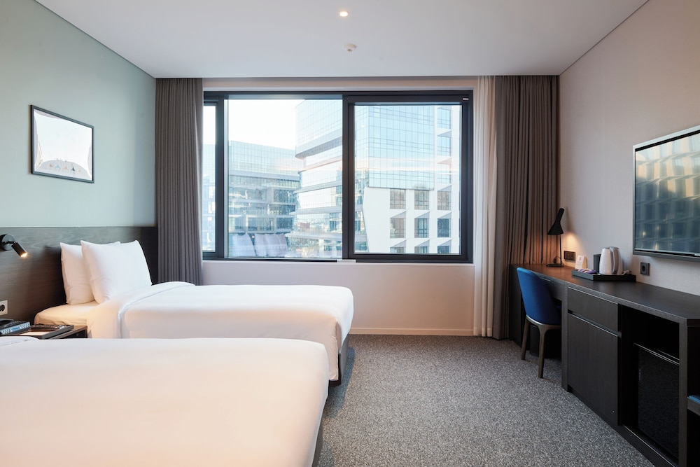 [Teenieping World Package] Family Twin Room - Photo 4