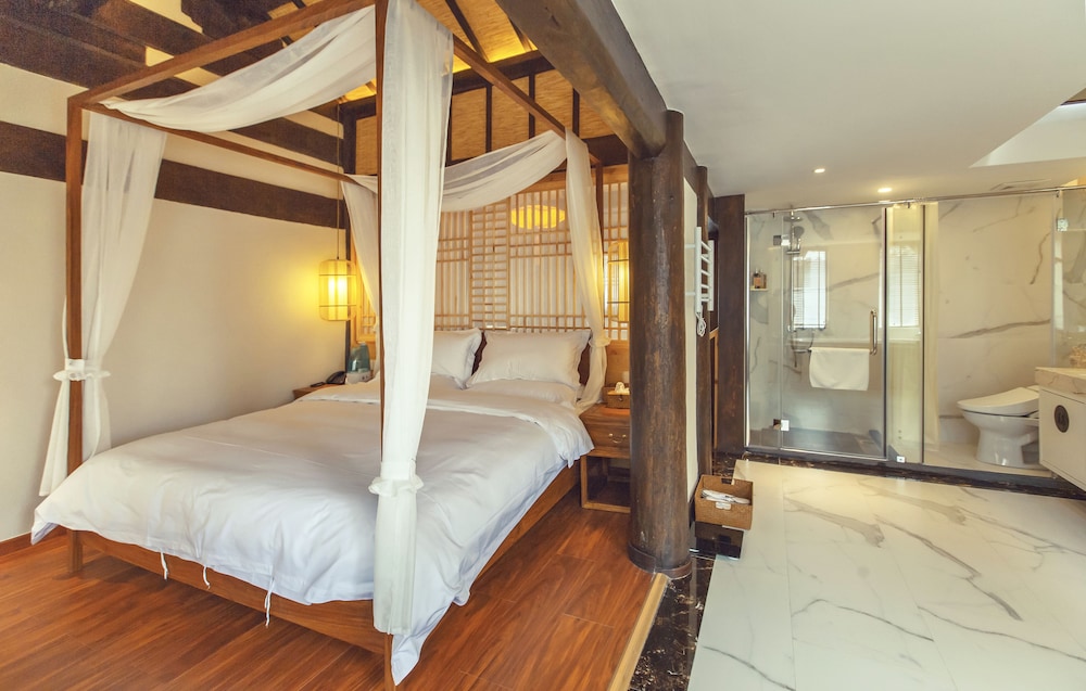 Deluxe Loft photo 2