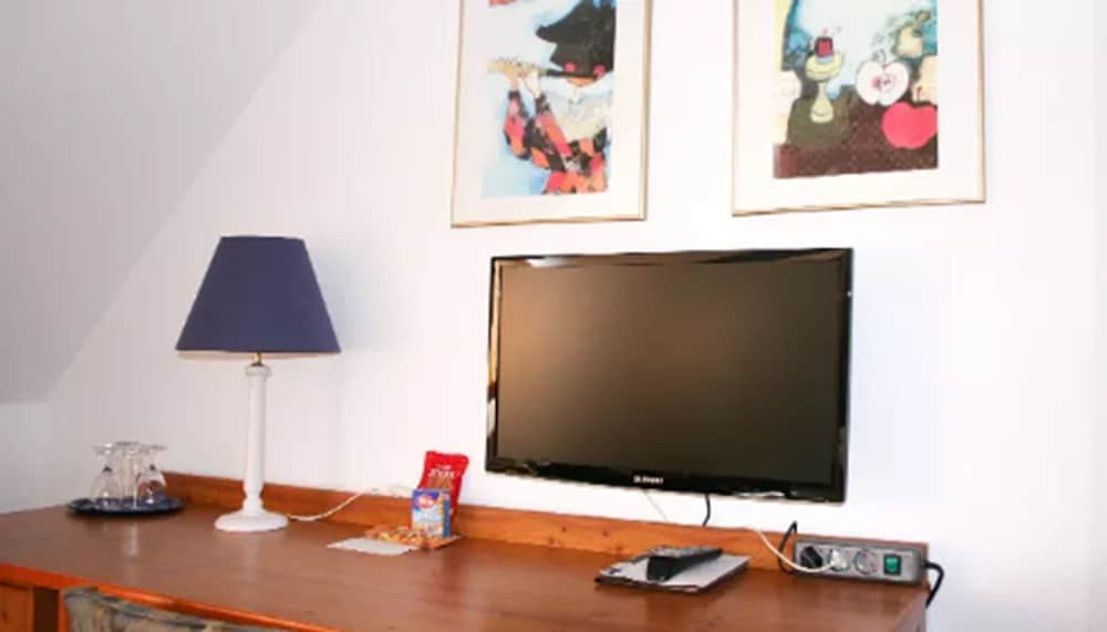 Double Room - Photo 5