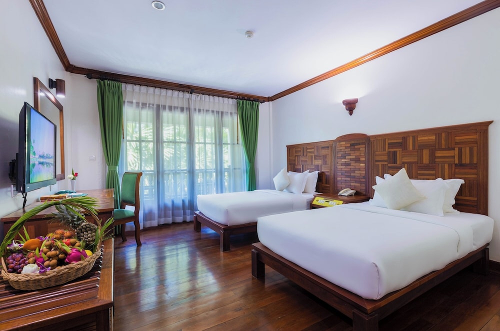 Deluxe Twin with River View - Photo 5