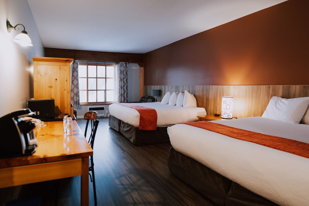Superior Room, Multiple Beds photo 1