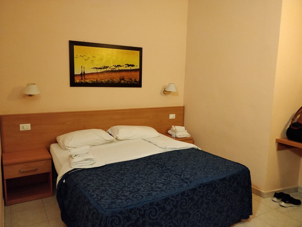 Family Triple Room photo 2