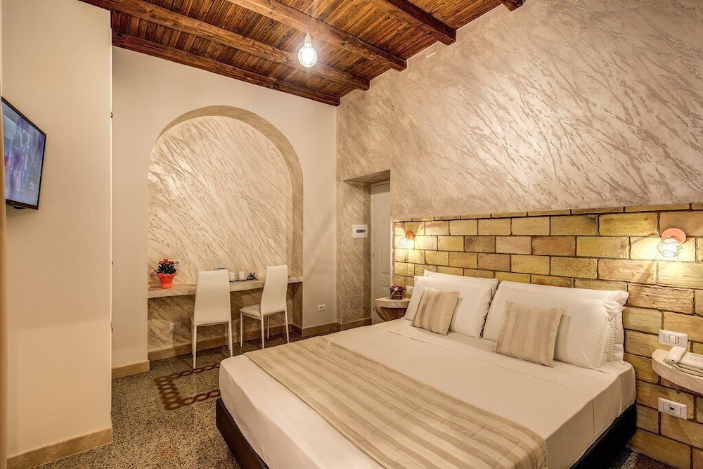 Double or Twin Room, Non Smoking
