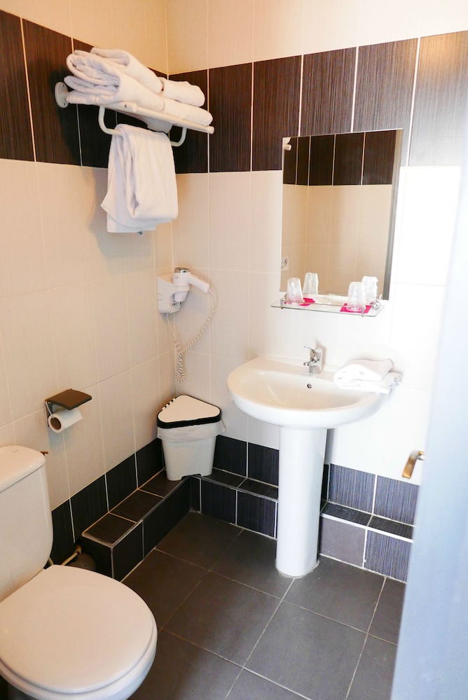 Classic Double Room - Photo 6