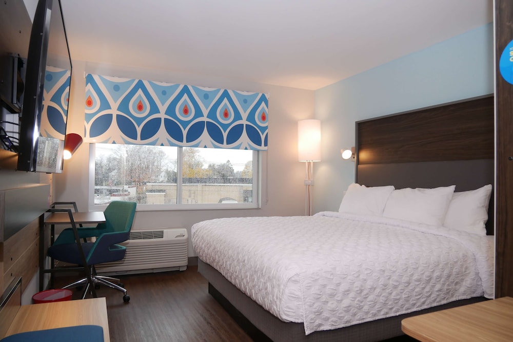 Room, 1 King Bed - Photo 1