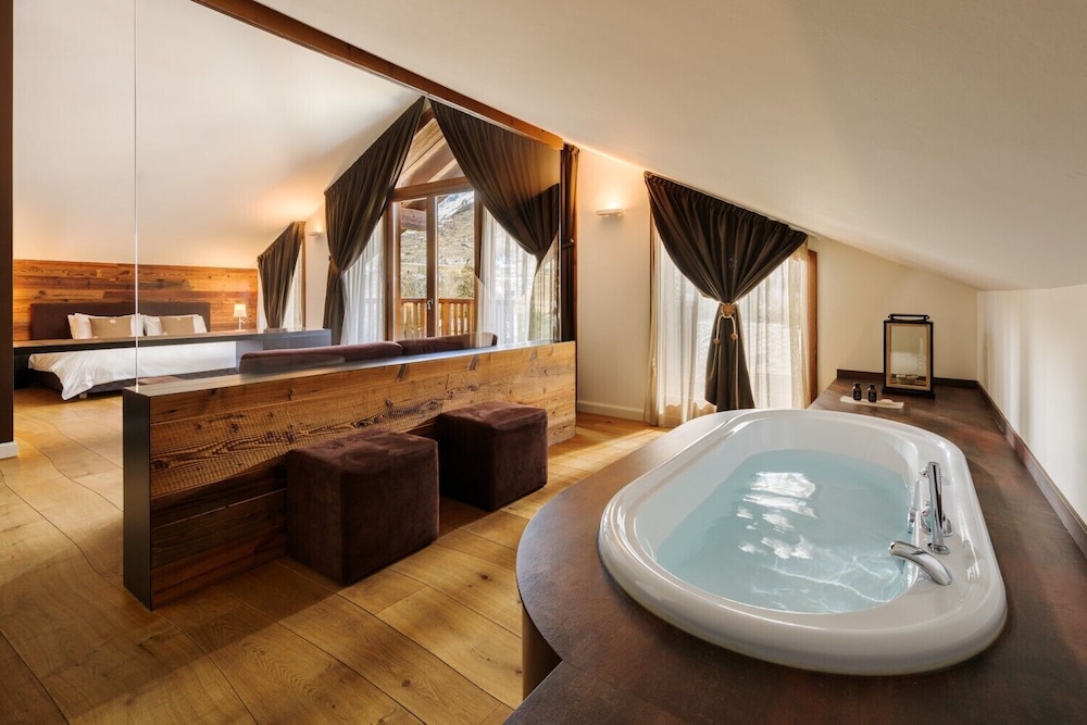 Exclusive Suite photo 3