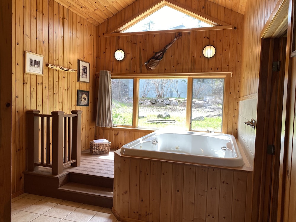 ADA Gunflint Lake Home (2 Bedroom) photo 2