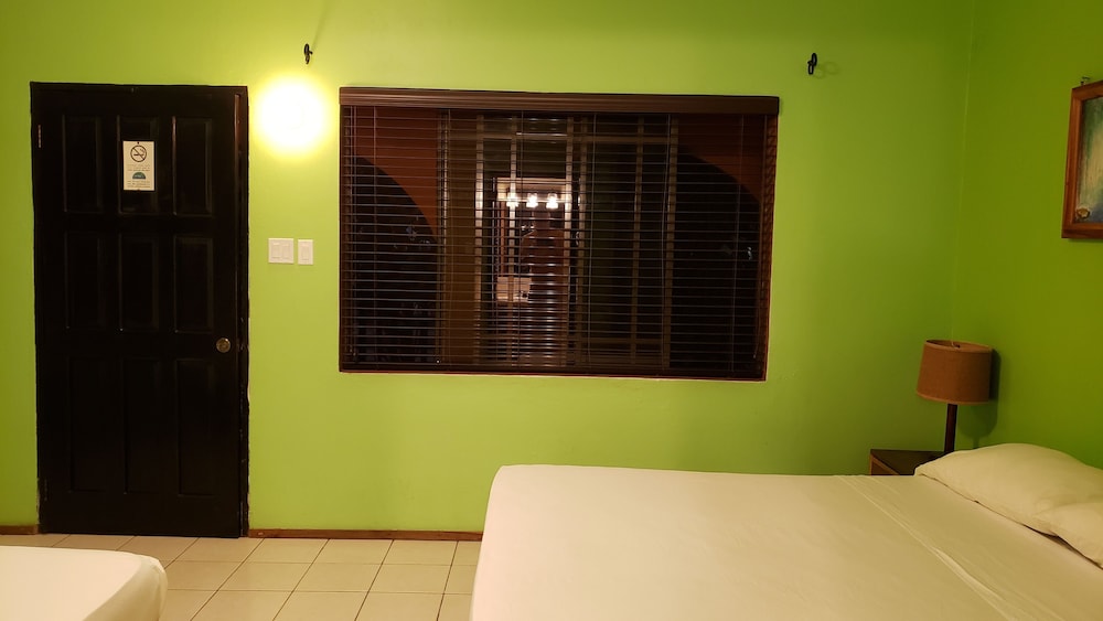 Standard Quadruple Room photo 3