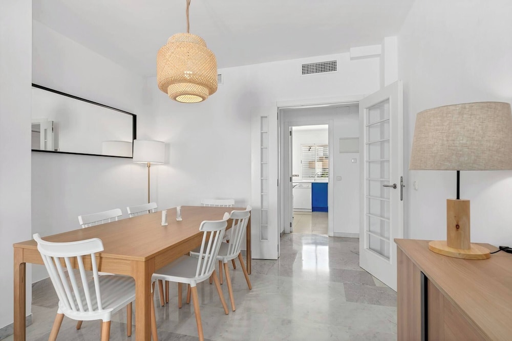 Apartamento, 3 Habitaciones, Accesible, Patio