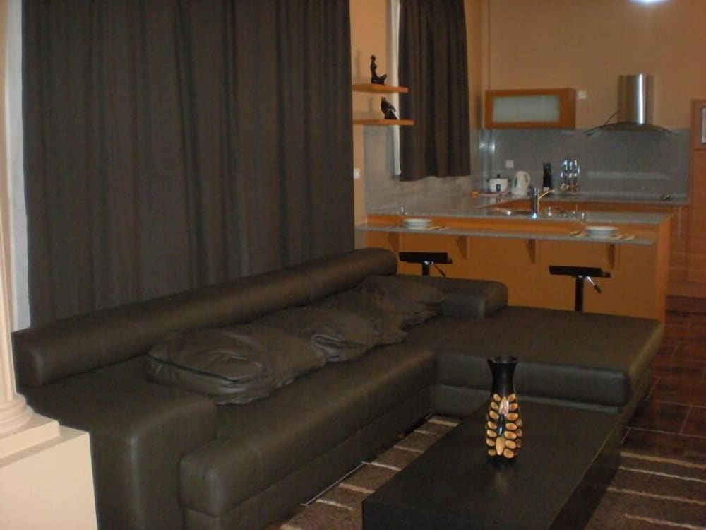 Luxury Room, 1 Queen Bed photo 3