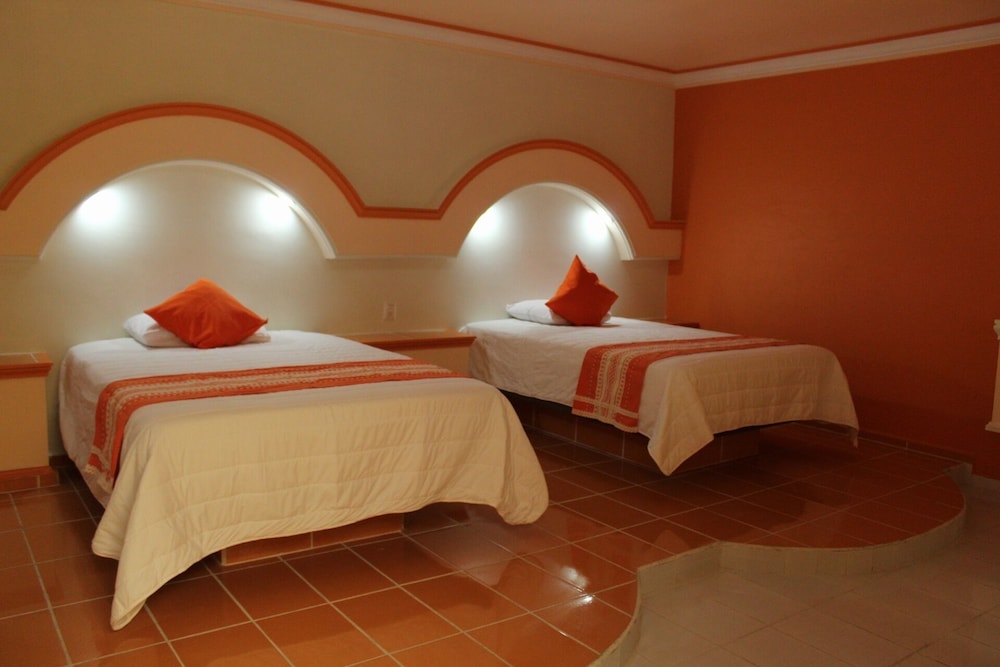 Standard Quadruple Room, 2 Double Beds