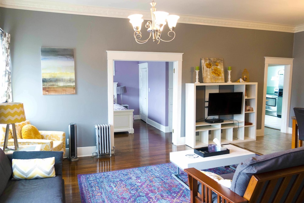 Apartment photo 1