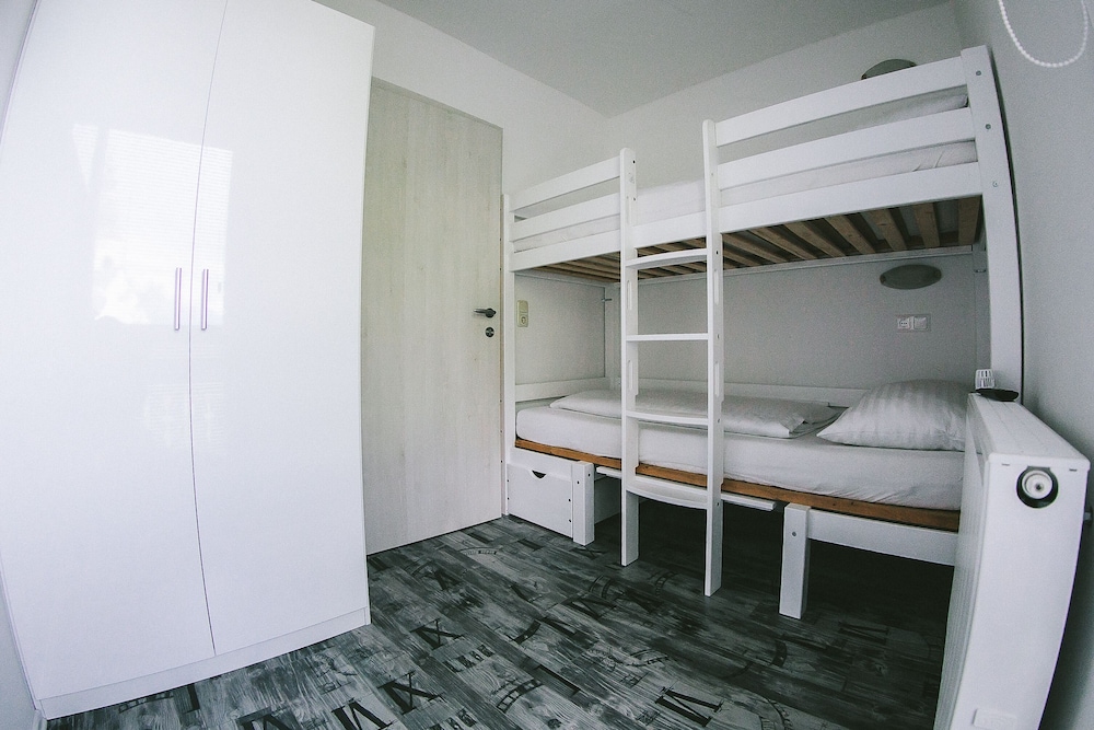 Apartment, Multiple Beds, Non Smoking photo 2