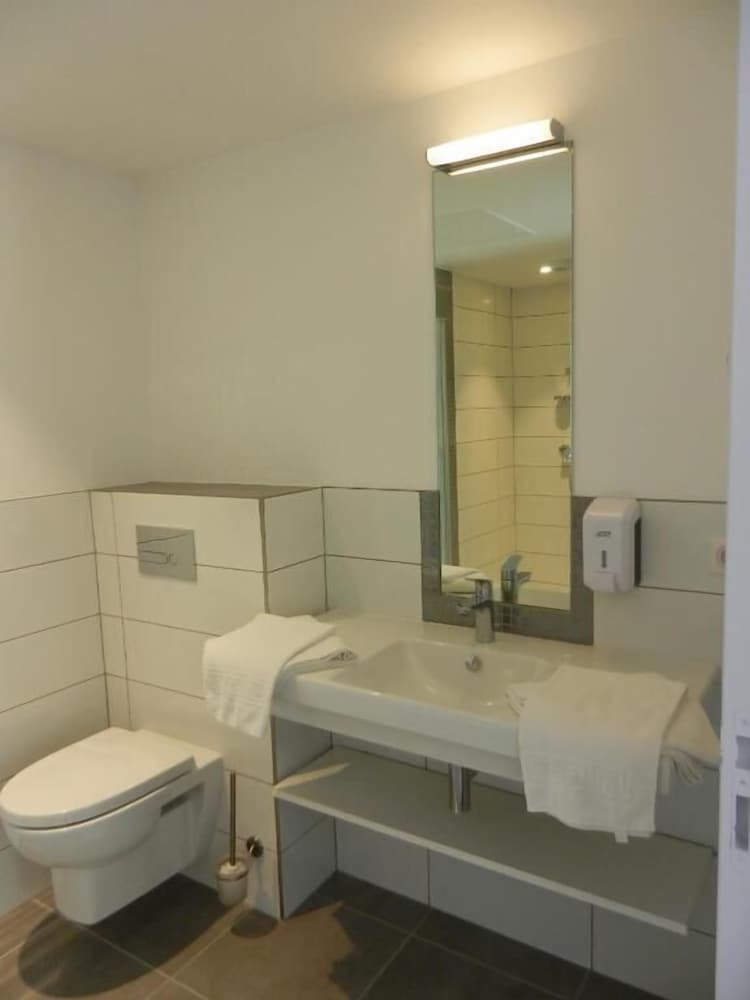 Classic Double or Twin Room photo 2