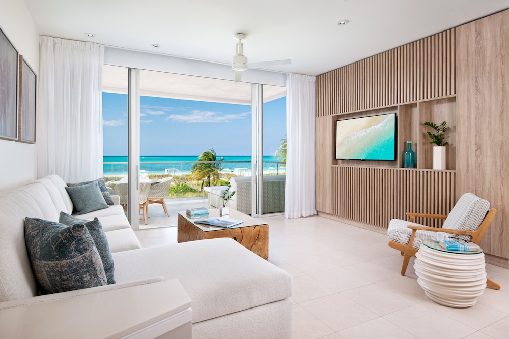 Grand Suite, 2 Bedrooms, Oceanfront - Photo 4