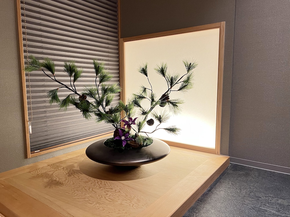 Standard Twin Room - Photo 4