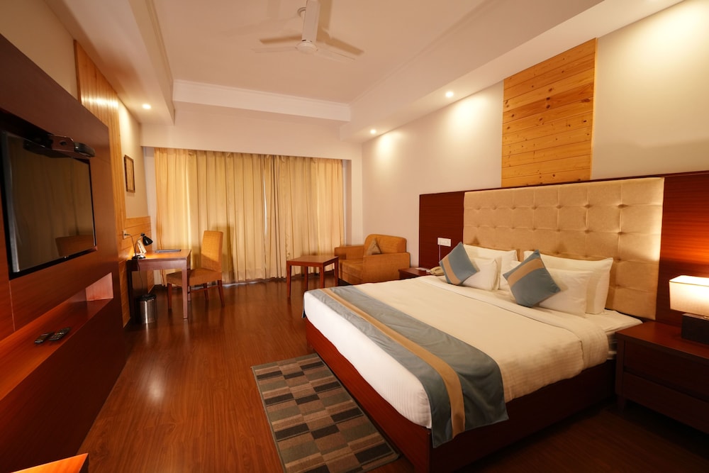 Superior Room AC photo 1