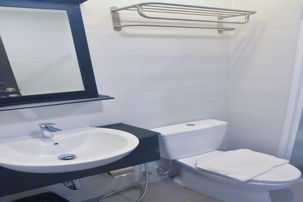 Deluxe Twin Room, 2 Twin Beds, Non Smoking photo 3
