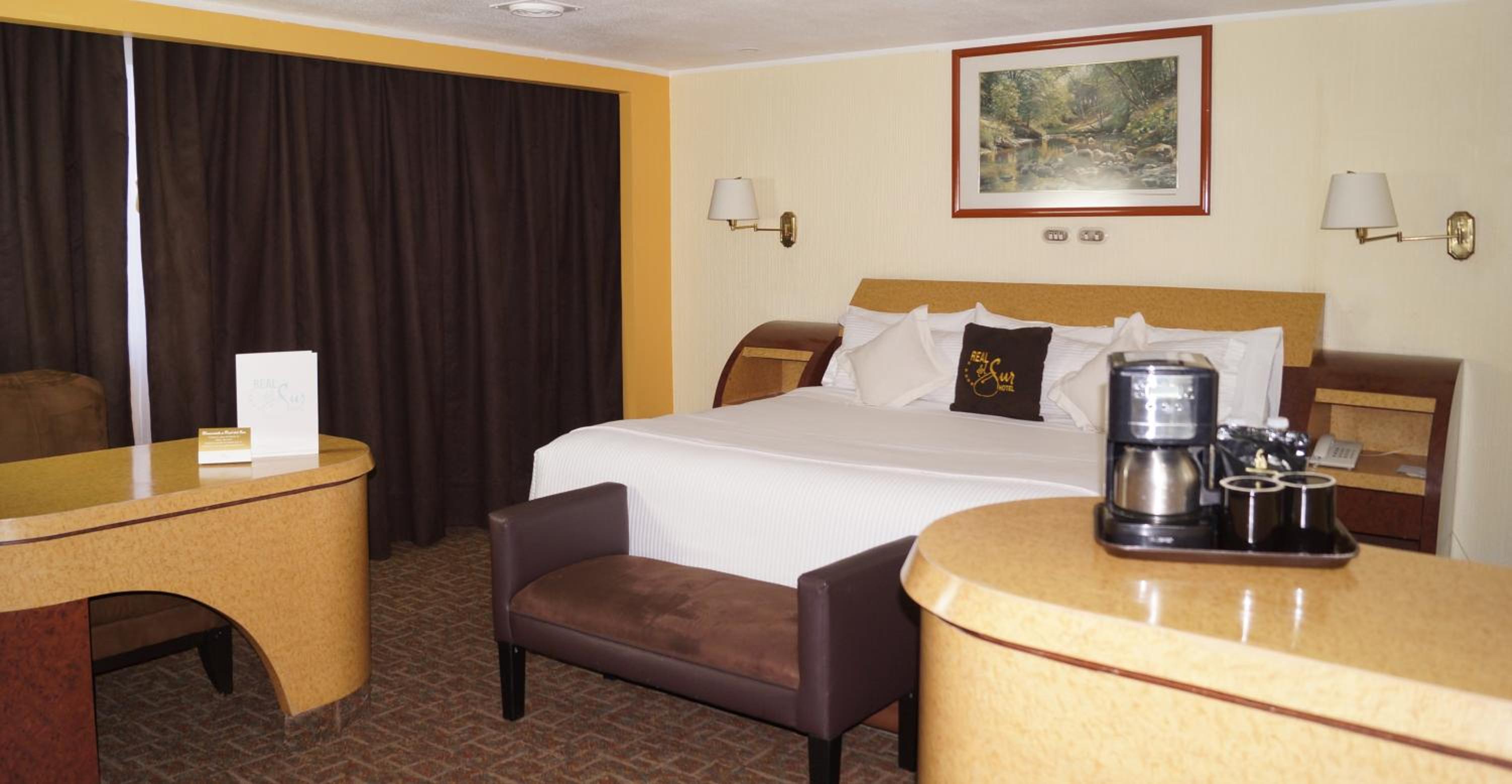 Superior King Room photo 1