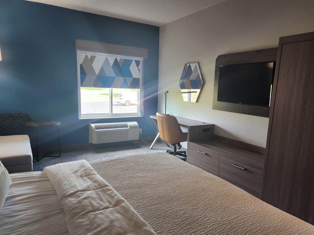 Standard Room, 1 King Bed - Photo 4