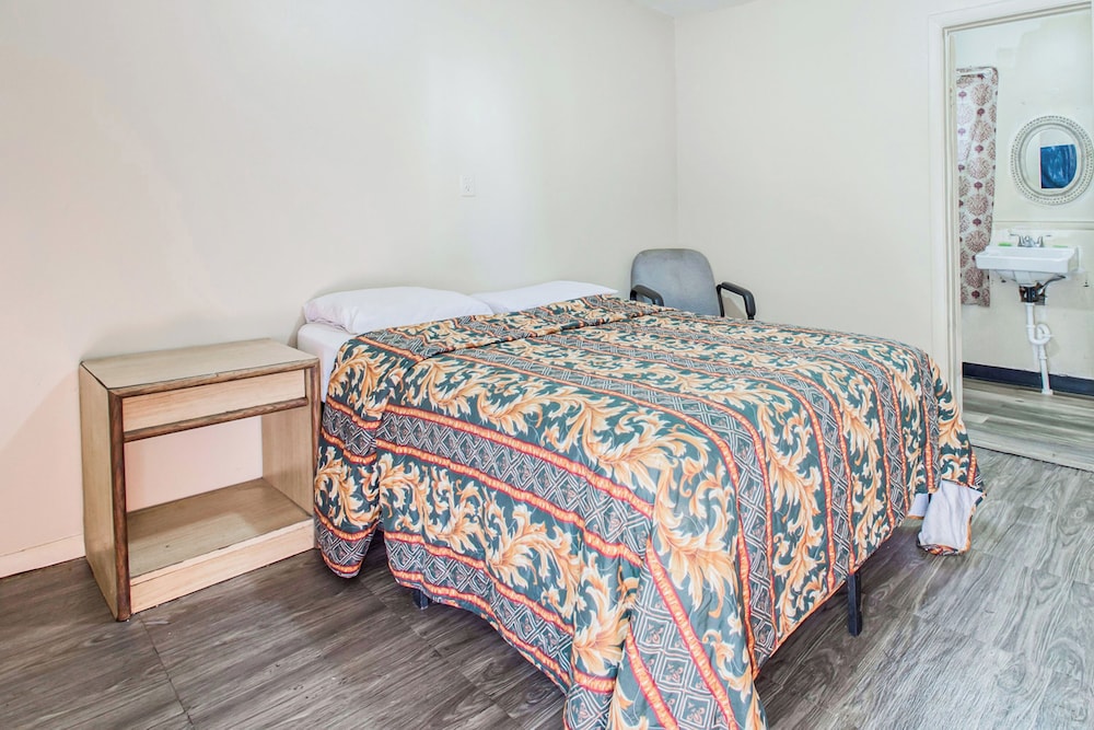 Room, 1 Double Bed, Smoking photo 1