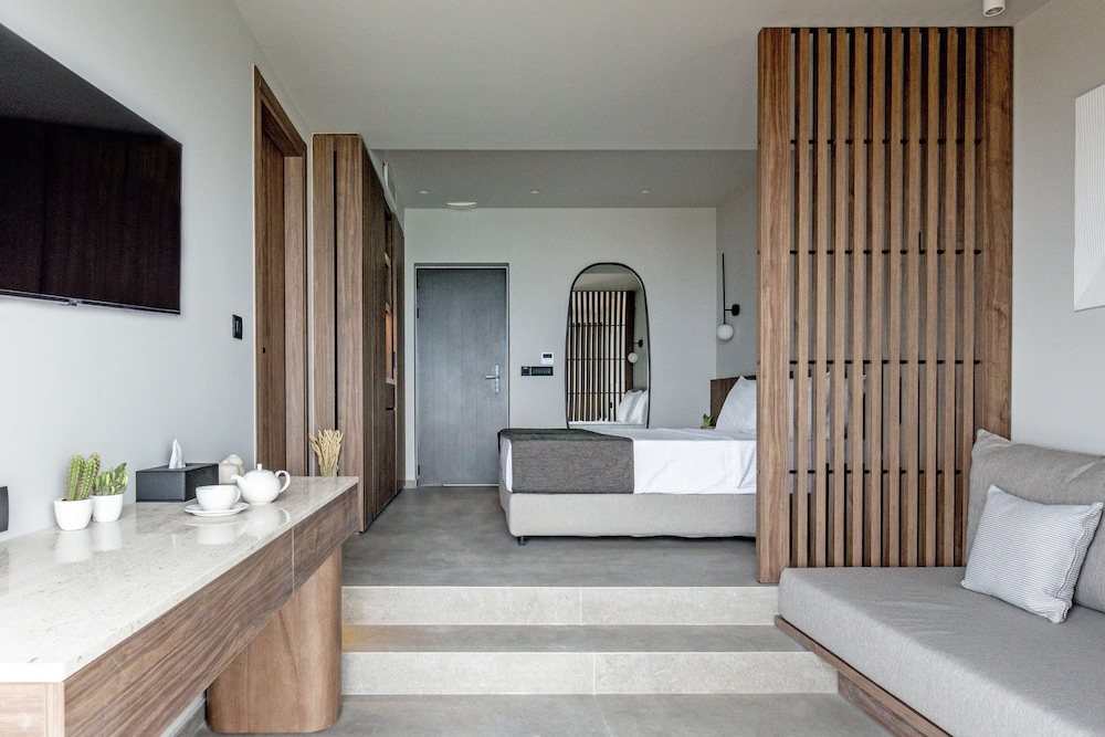 Family Suite - Photo 10