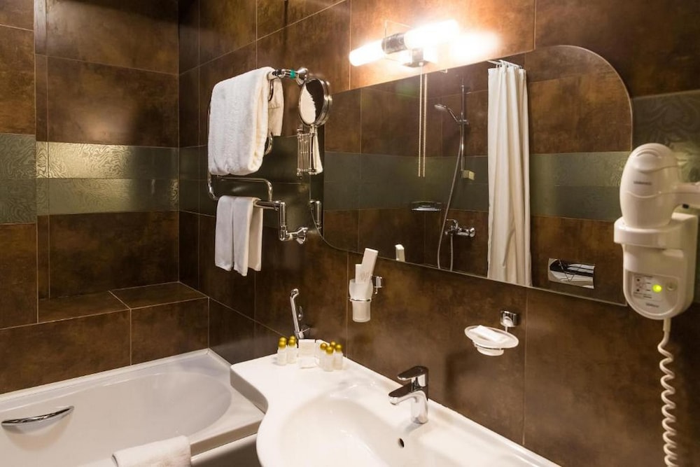 Luxury Room, 1 Queen Bed (Rotonda) photo 3