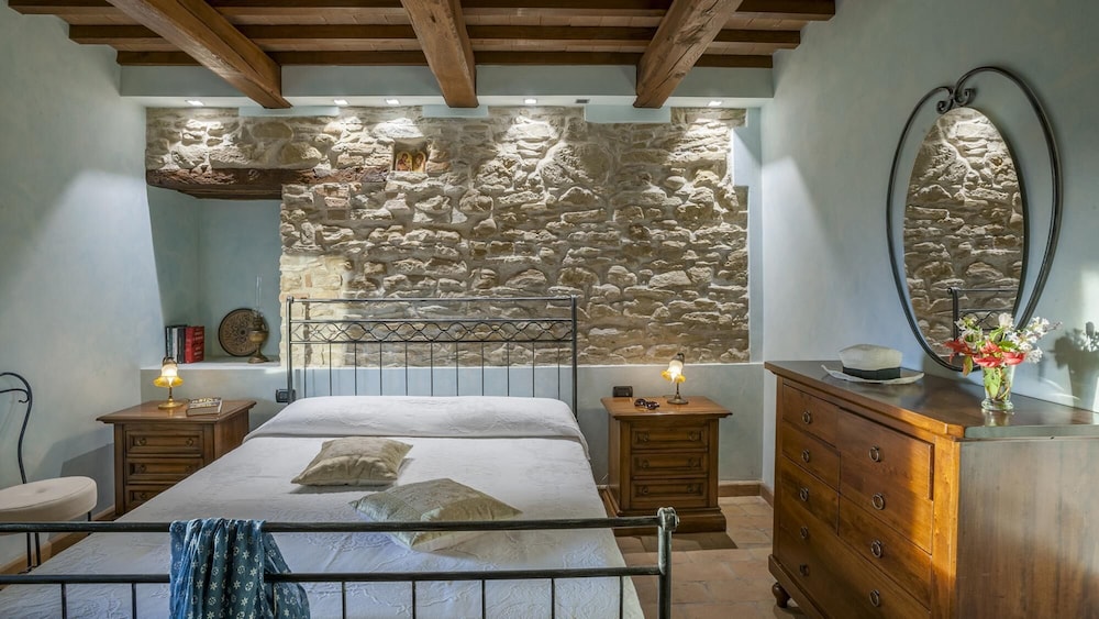 Villa photo 1