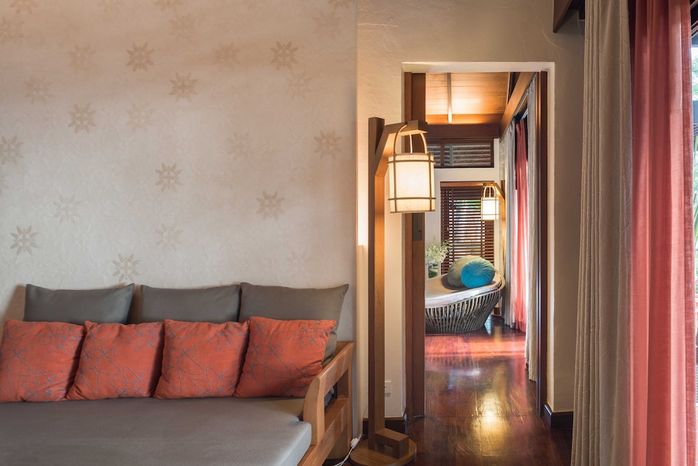Seaview Suite
